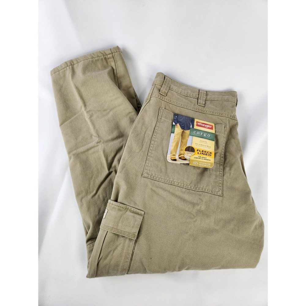 NWT Wrangler Fleece Lined Khaki Tan Cargo Relaxed Fit Pants Phone Pocket 36x30